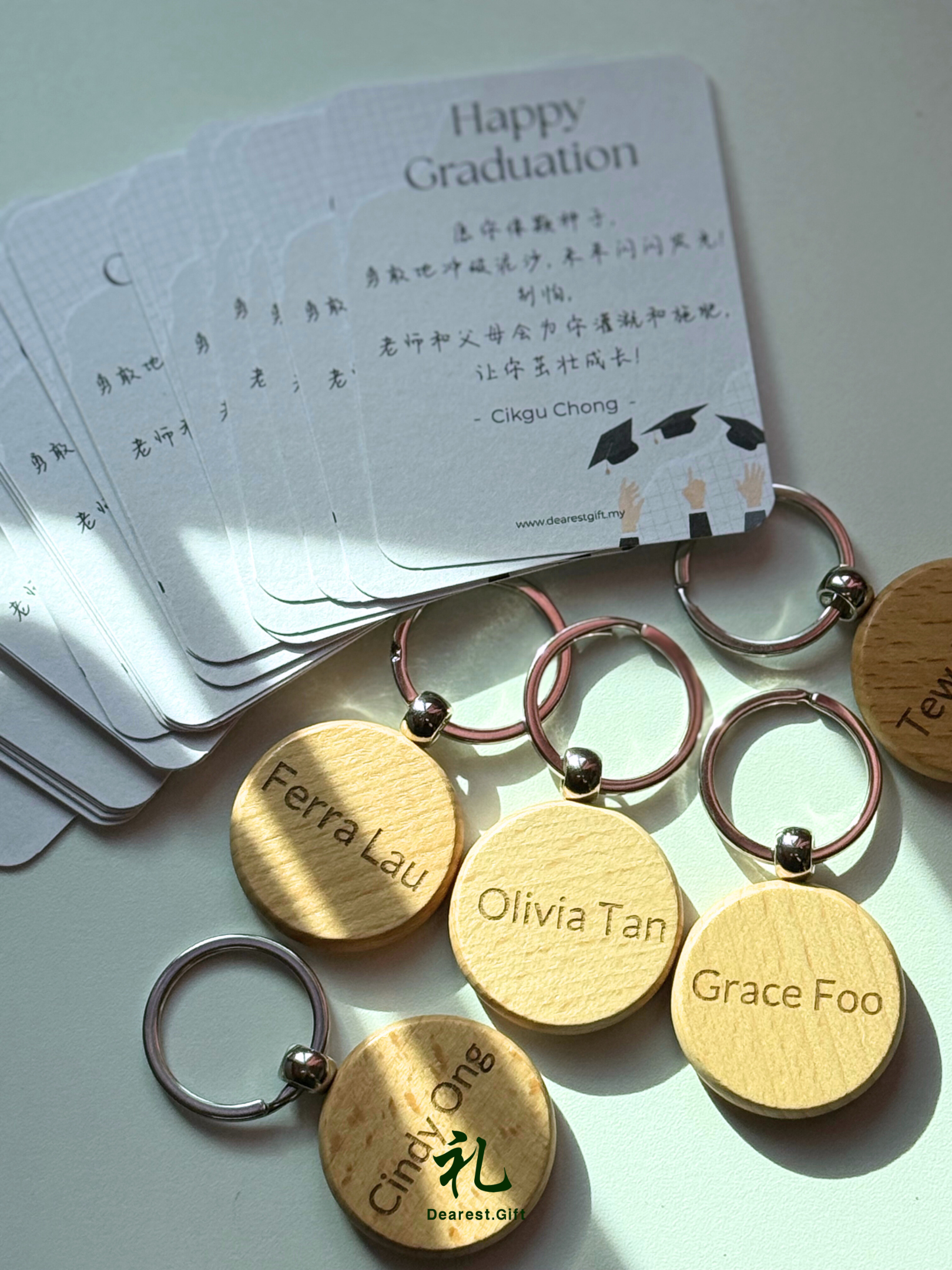 **Pre order**  Customize Woonden Keychain